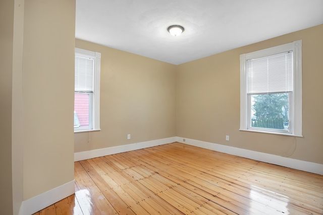 199 Beacon St B, Somerville, MA 02143