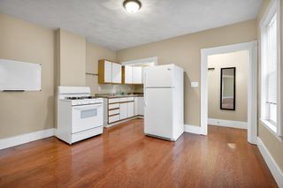 199 Beacon St B, Somerville, MA 02143