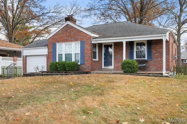534 Kirkshire Drive, Kirkwood, MO 63122