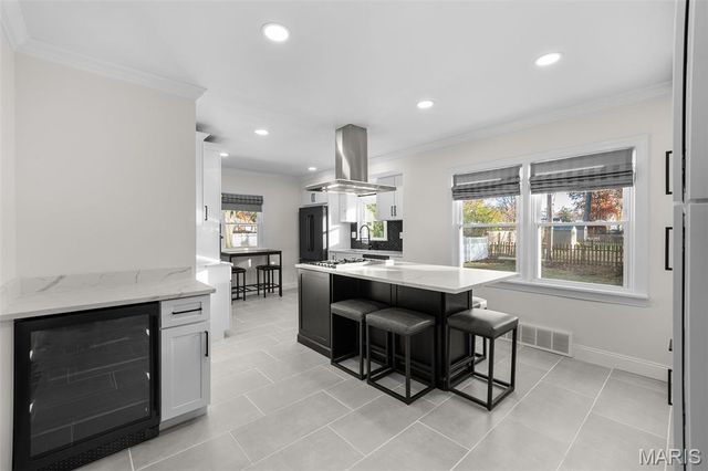 534 Kirkshire Drive, Kirkwood, MO 63122