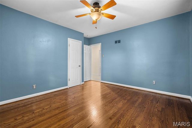 534 Kirkshire Drive, Kirkwood, MO 63122