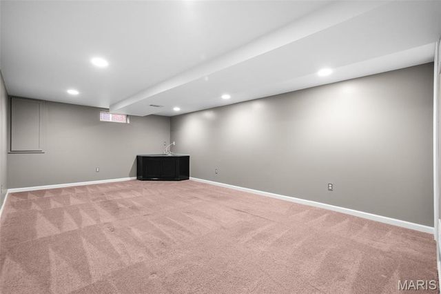 534 Kirkshire Drive, Kirkwood, MO 63122