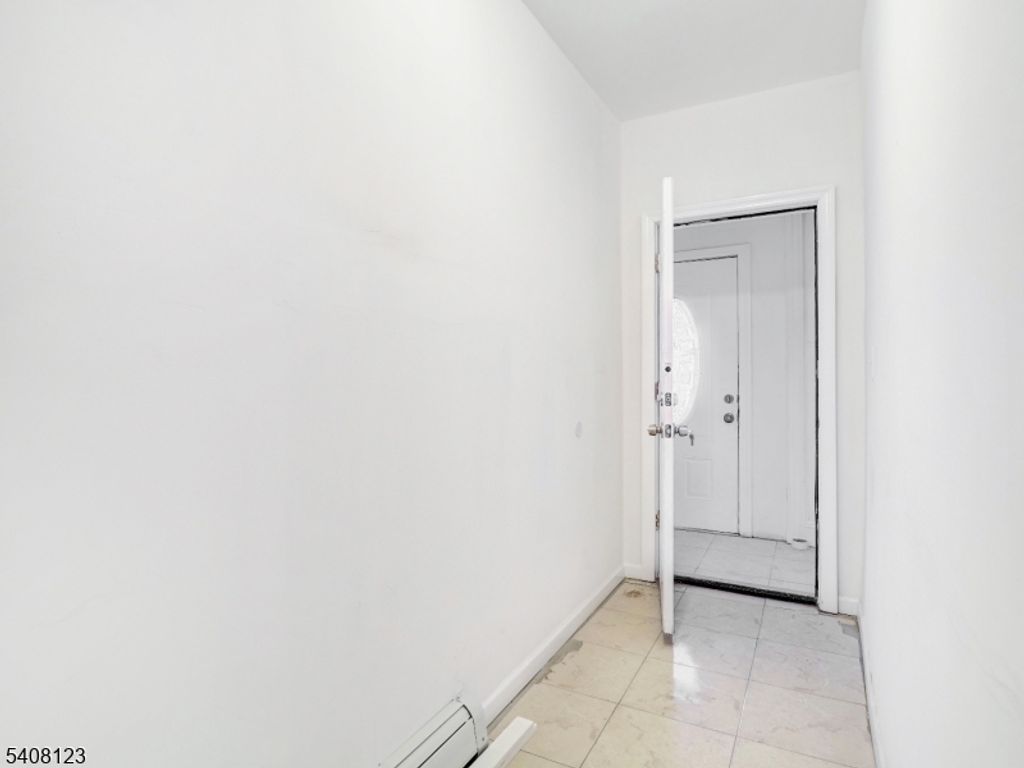 221 Bayview Ave, Jersey City, NJ 07305 — photo 3