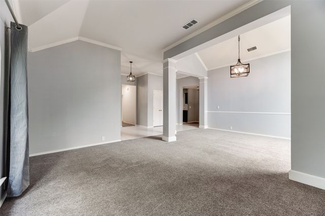 828 Abbots Lane, Denton, TX 76205