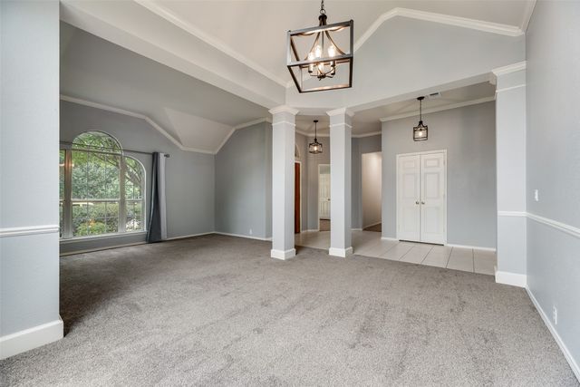 828 Abbots Lane, Denton, TX 76205