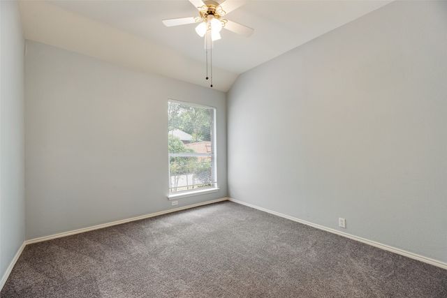 828 Abbots Lane, Denton, TX 76205