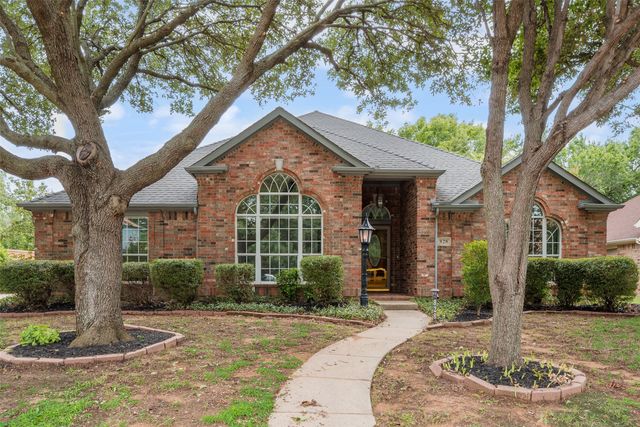 828 Abbots Lane, Denton, TX 76205