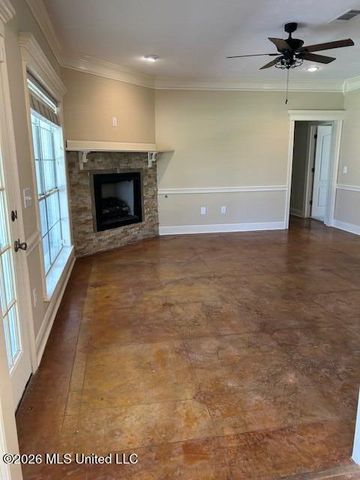 2 Greenhead Lane, Raymond, MS 39154