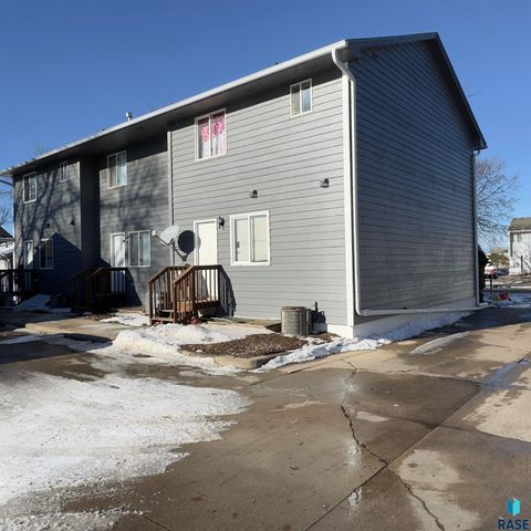 2805 E Bragstad Dr Drive, Sioux Falls, SD 57101