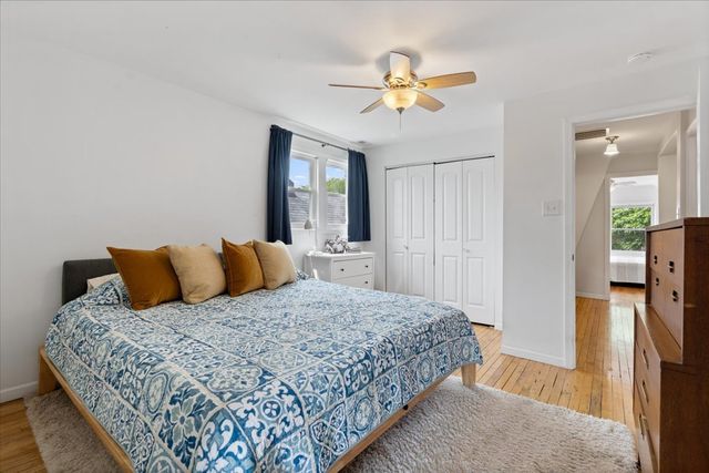 2735 N Ridgeway Avenue, Chicago, IL 60647