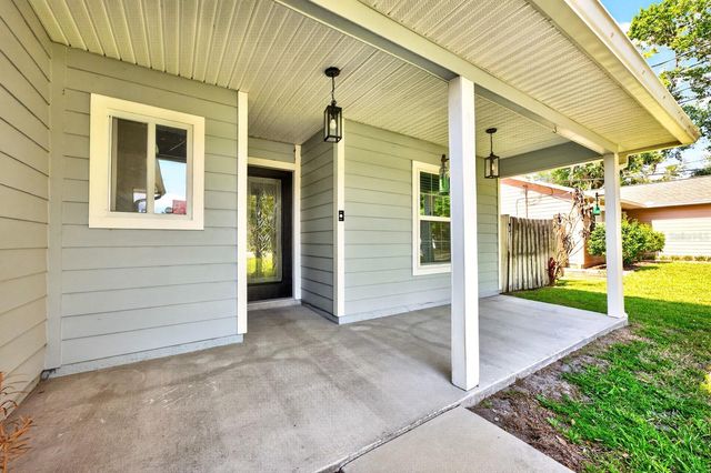 116 W 5TH STREET, Chuluota, FL 32766