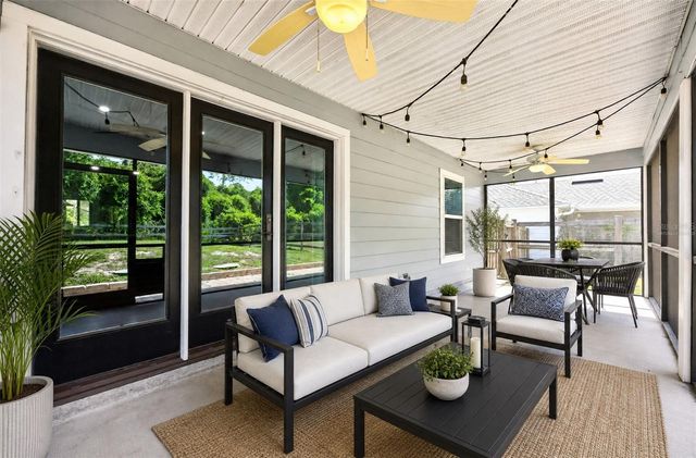 116 W 5TH STREET, Chuluota, FL 32766