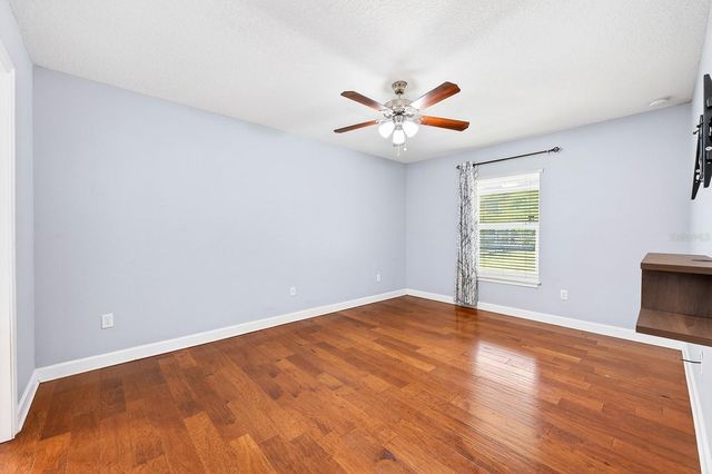 116 W 5TH STREET, Chuluota, FL 32766