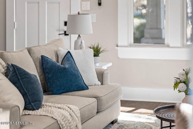 2843 OAK Street, Jacksonville, FL 32205