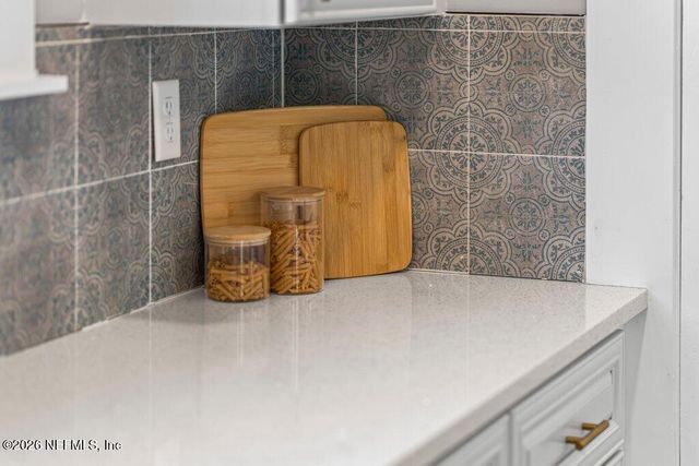 2843 OAK Street, Jacksonville, FL 32205