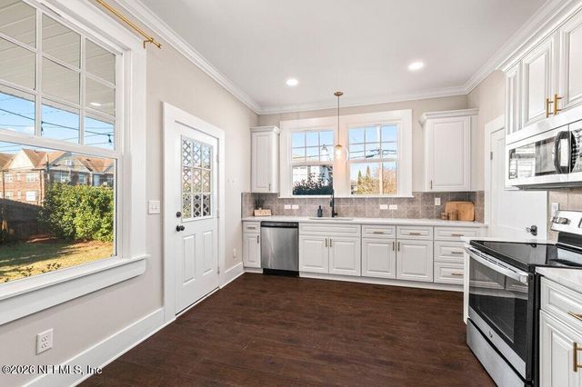 2843 OAK Street, Jacksonville, FL 32205