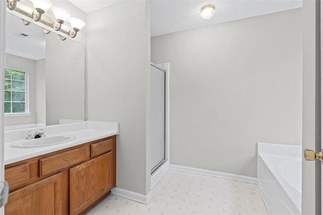 4652 Grove Court, Acworth, GA 30101
