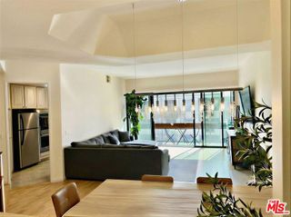 750 S Bundy Drive 203, Los Angeles, CA 90049