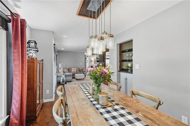 14408 Berkshire Drive, Independence, MO 64055