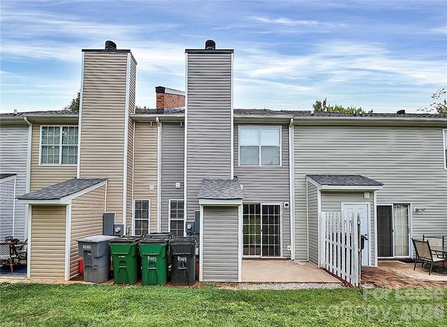 8203 Golf Ridge Drive, Charlotte, NC 28277