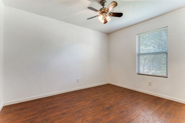 1112 Day Dream Drive, Fort Worth, TX 76052