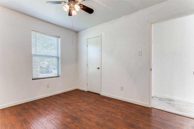 1112 Day Dream Drive, Fort Worth, TX 76052