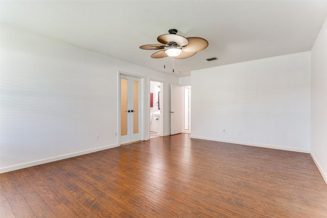 1112 Day Dream Drive, Fort Worth, TX 76052