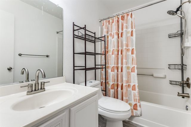 1112 Day Dream Drive, Fort Worth, TX 76052