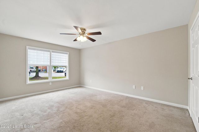 6520 Brook Bend Way 102, Louisville, KY 40229