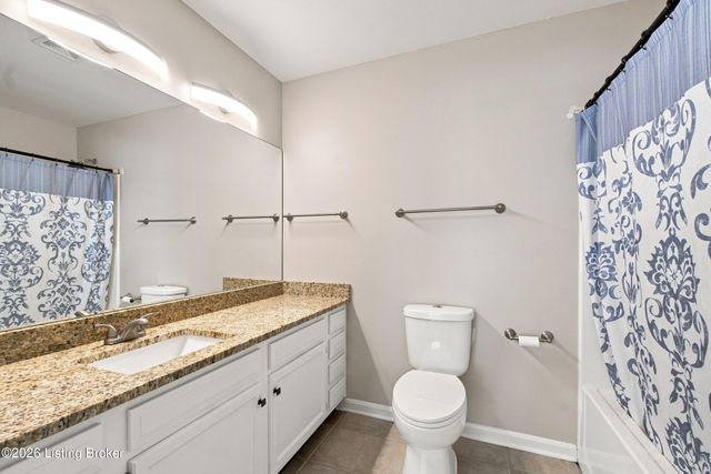6520 Brook Bend Way 102, Louisville, KY 40229
