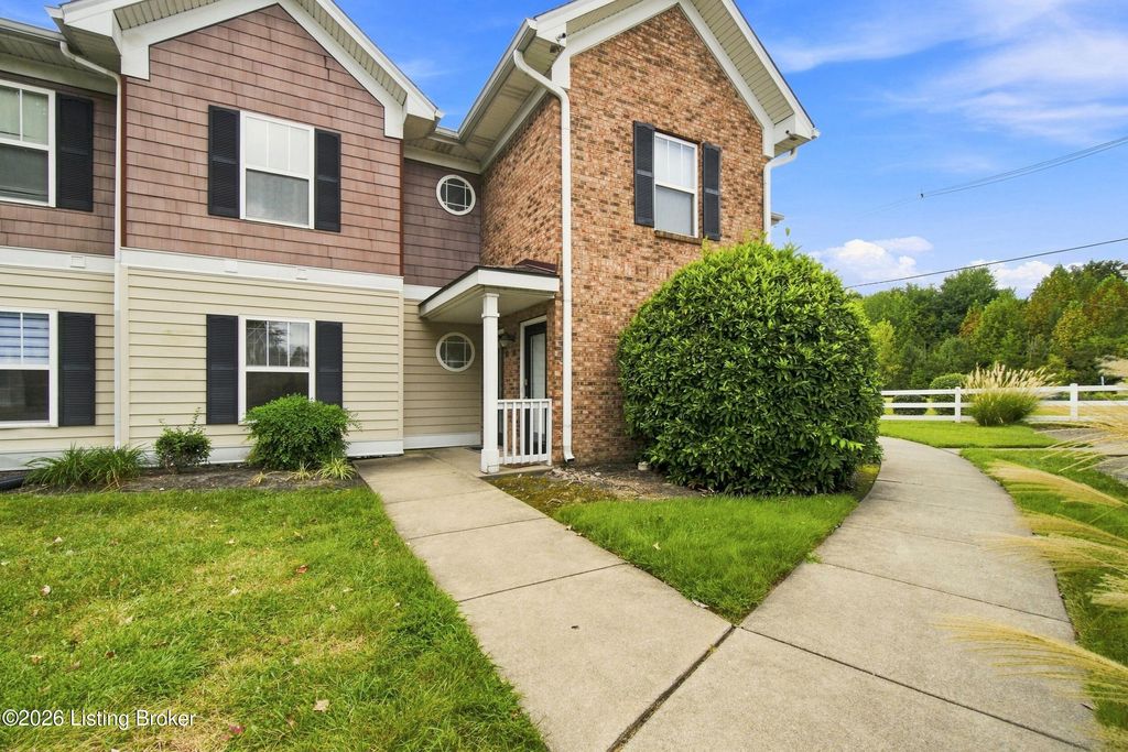 6520 Brook Bend Way 102, Louisville, KY 40229