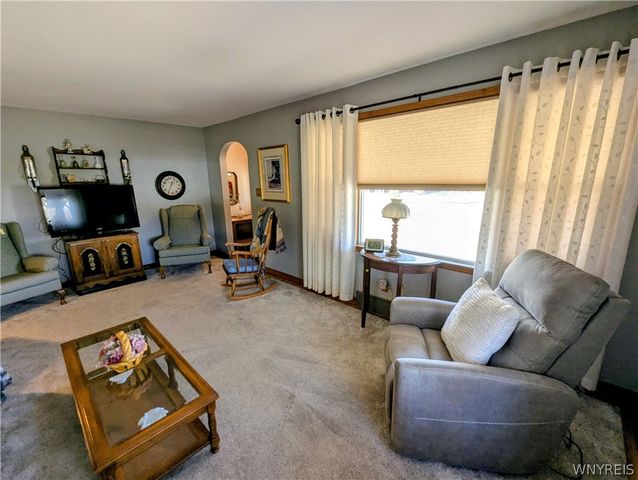 129 Dahlgreen Place, North Tonawanda, NY 14120