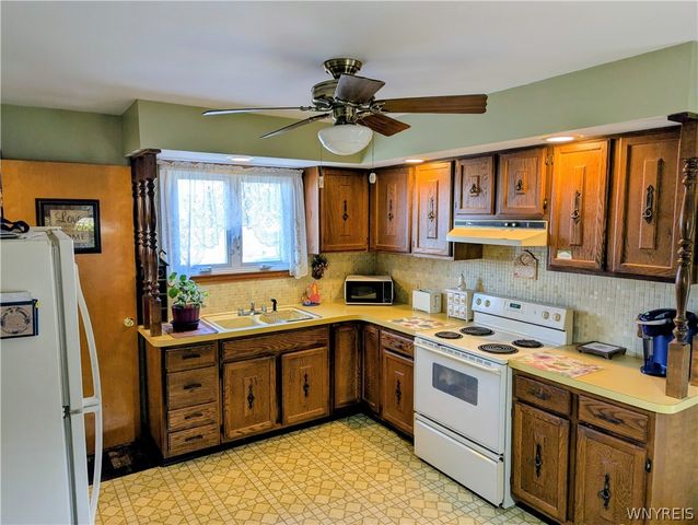 129 Dahlgreen Place, North Tonawanda, NY 14120