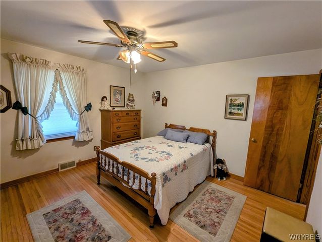 129 Dahlgreen Place, North Tonawanda, NY 14120