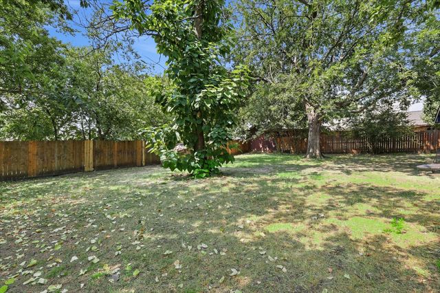 204 Jackilu Street, Sanger, TX 76266