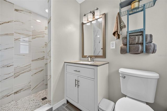 3718 WOODMONT DRIVE, Sarasota, FL 34232