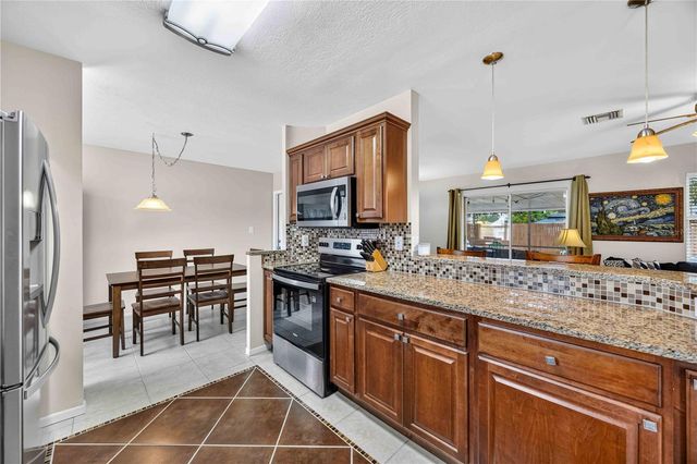 3718 WOODMONT DRIVE, Sarasota, FL 34232