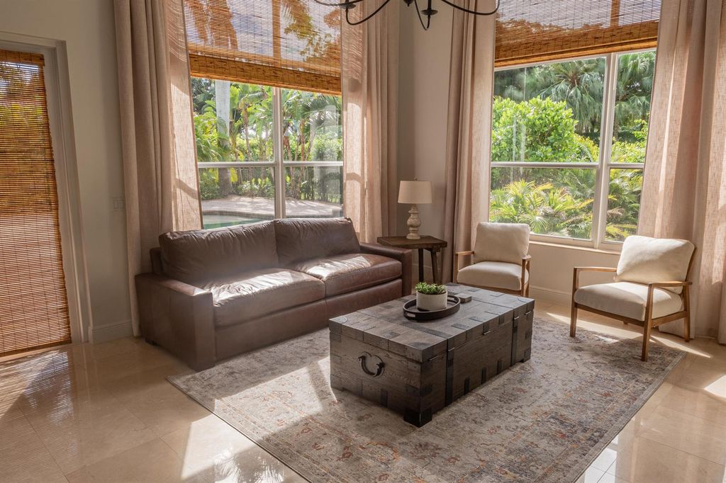 Image 13 of property listing at 12486 Equine Lane, Wellington, FL 33414