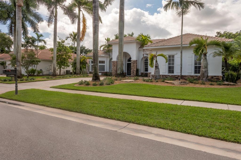 Image 2 of property listing at 12486 Equine Lane, Wellington, FL 33414