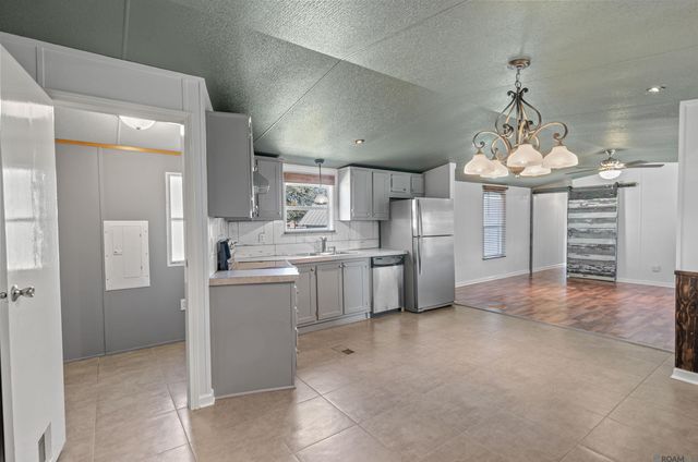 16253 La Hwy 431, Prairieville, LA 70769