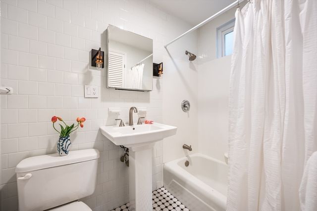 19 Palermo Street 19, Cambridge, MA 02141