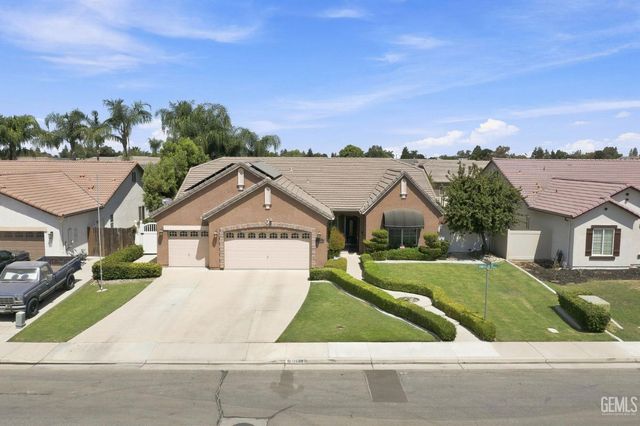 12600 Stablegate Drive, Bakersfield, CA 93312