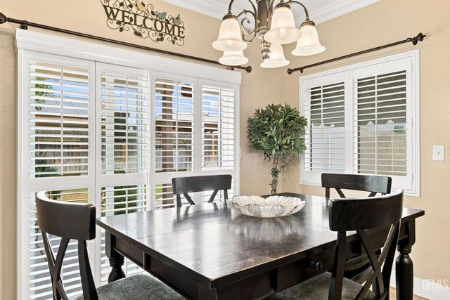 12600 Stablegate Drive, Bakersfield, CA 93312