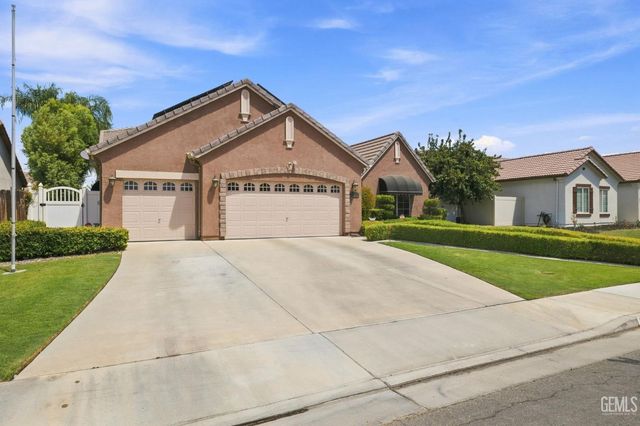 12600 Stablegate Drive, Bakersfield, CA 93312