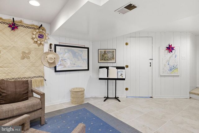 874 N LEBANON ST, Arlington, VA 22205
