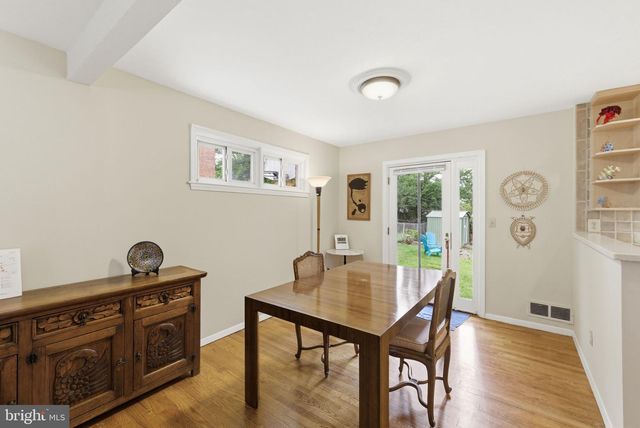 874 N LEBANON ST, Arlington, VA 22205