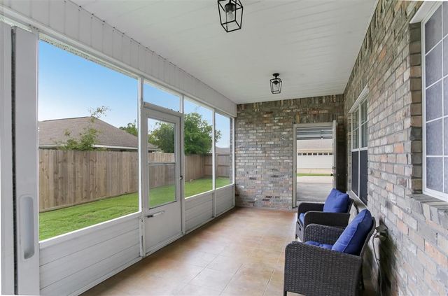1333 Cambridge Court, Lake Charles, LA 70605