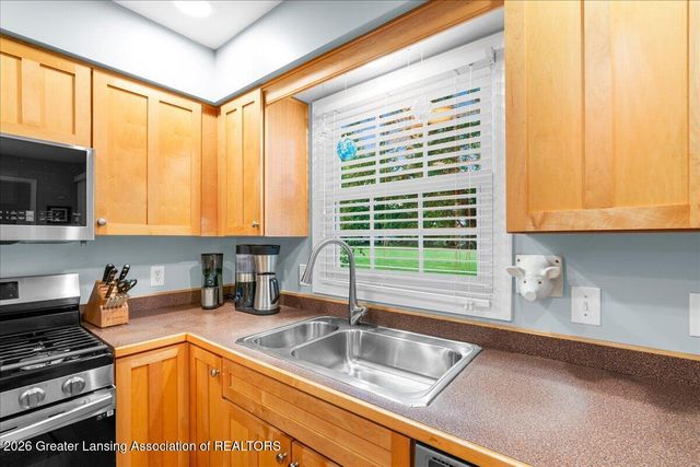 3294 Hidden Ridge Drive, Dewitt, MI 48820