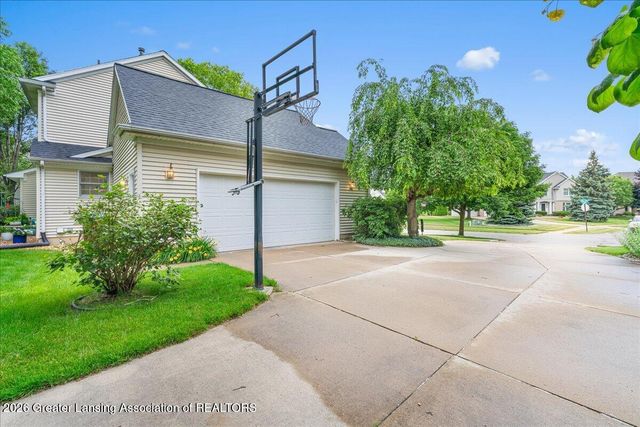 3294 Hidden Ridge Drive, Dewitt, MI 48820