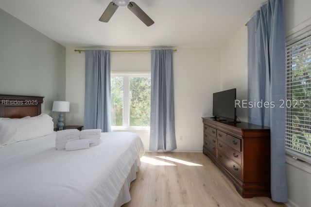 3 Cassina Ln, Hilton Head Island, SC 29928